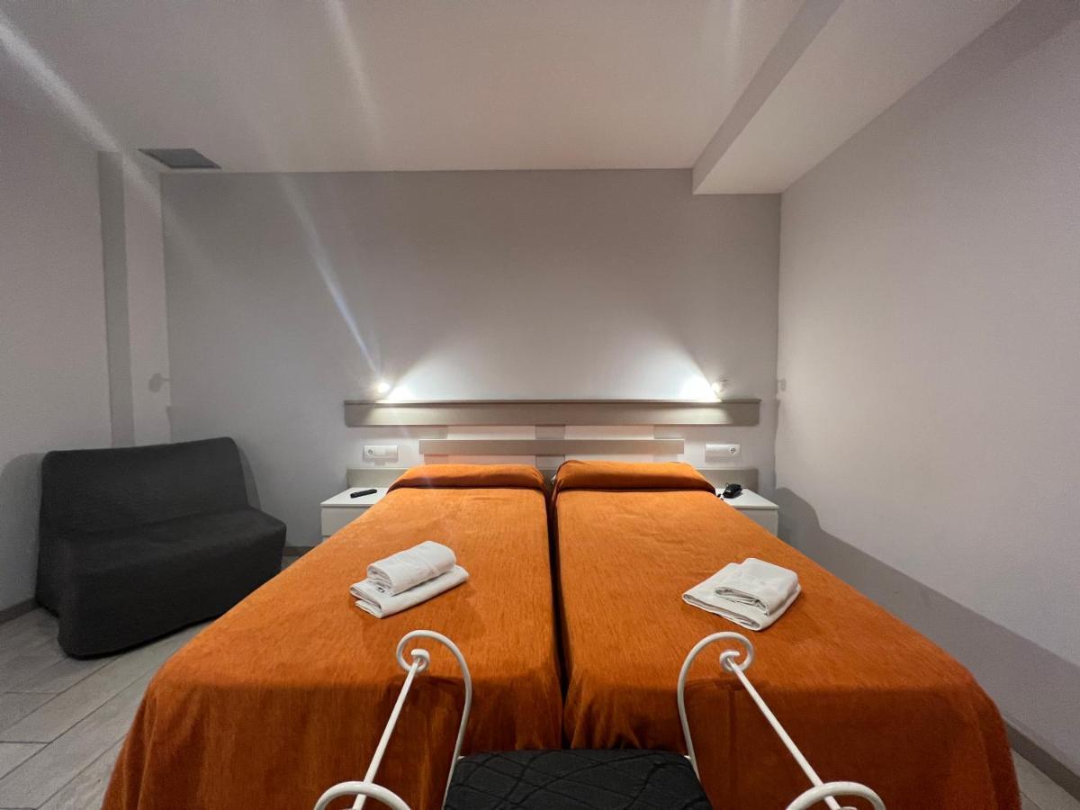 Apartamentos Comfort Калея Екстериор снимка