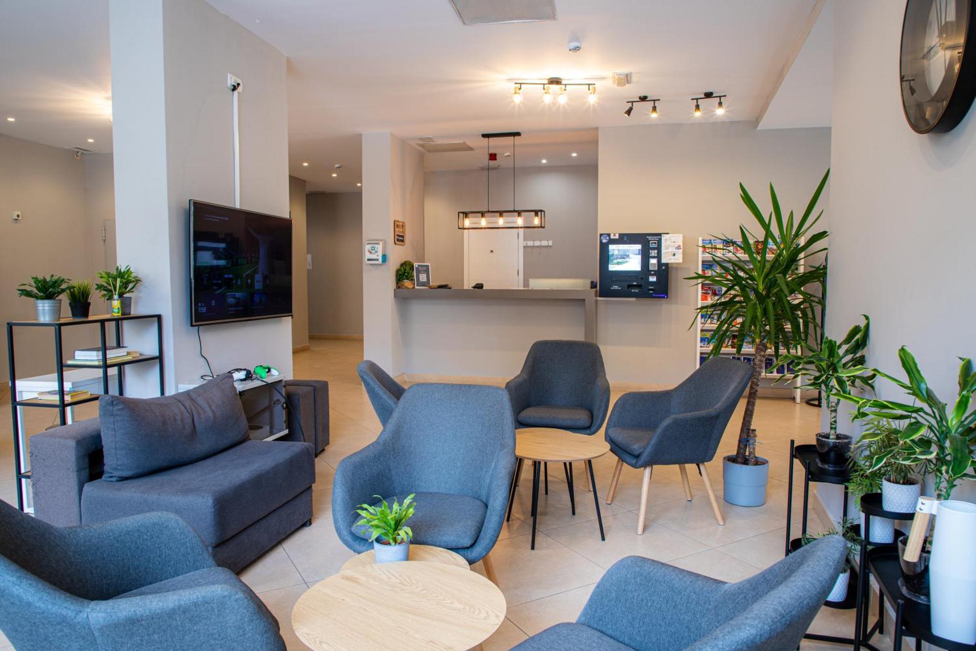 Apartamentos Comfort Калея Екстериор снимка