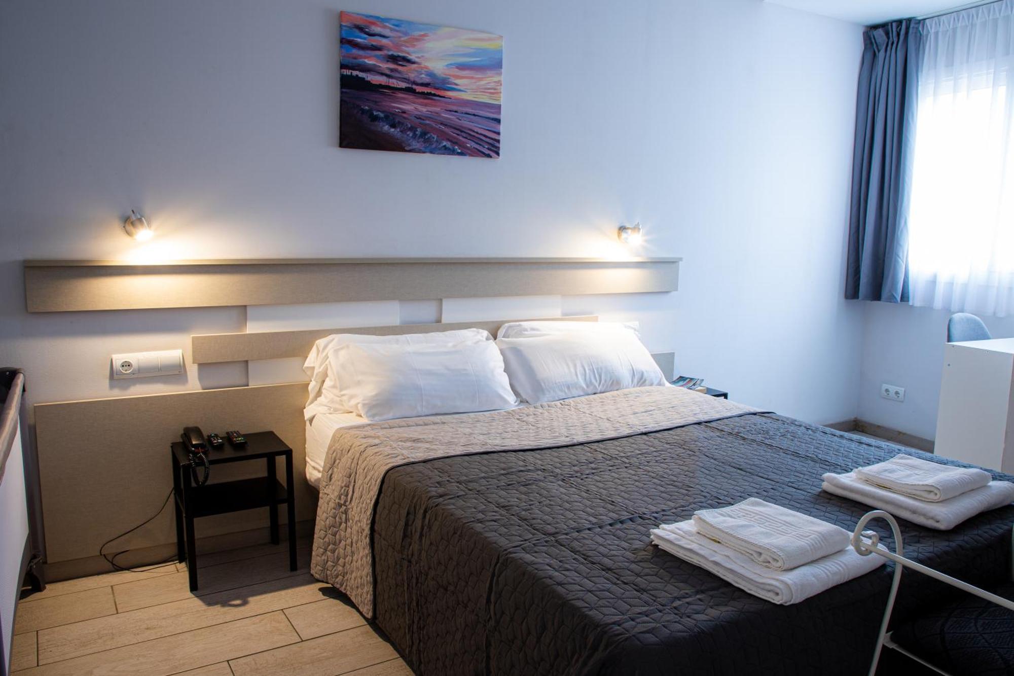 Apartamentos Comfort Калея Екстериор снимка